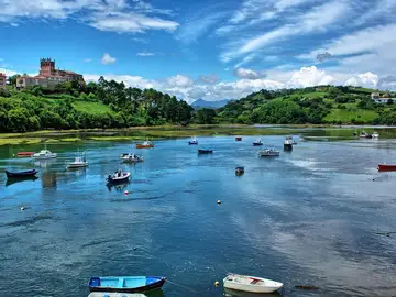 7 villas marineras del norte de España para quienes huyen del calor más intenso 7 villas marineras del norte de España para quienes huyen del calor más intenso