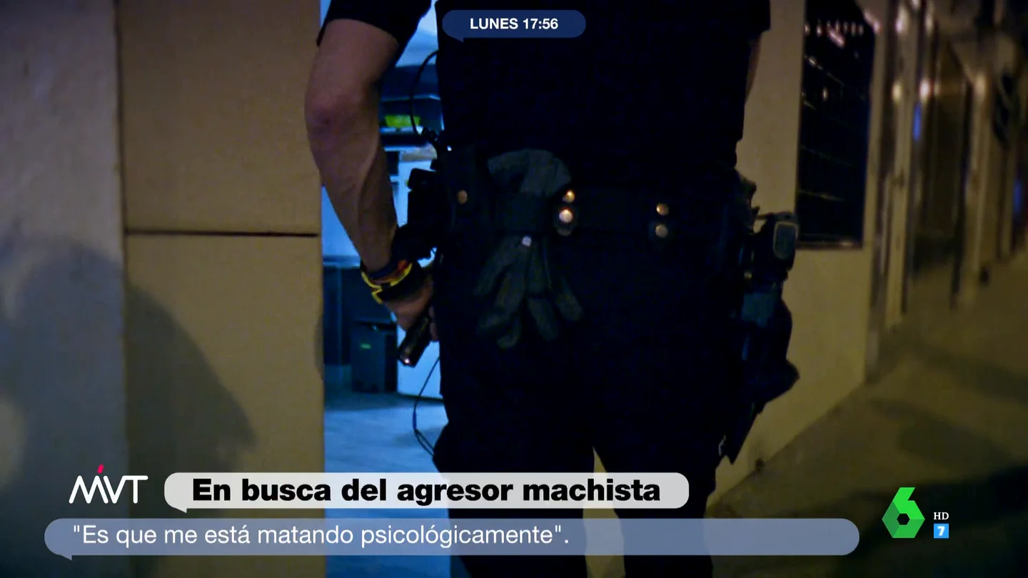 "Ha amenazado de muerte a su mujer y se ha ido de casa": laSexta acompaña a la Policía en la búsqueda de un agresor machista huido "Ha amenazado de muerte a su mujer y se ha ido de casa": laSexta acompaña a la Policía en la búsqueda de un agresor machista huido