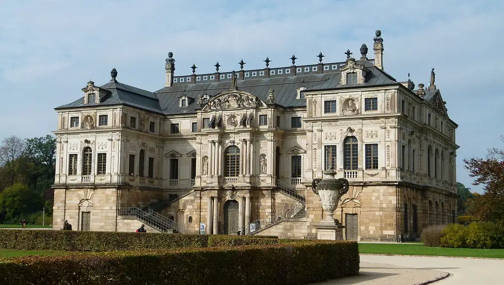 Grand Garden Palace