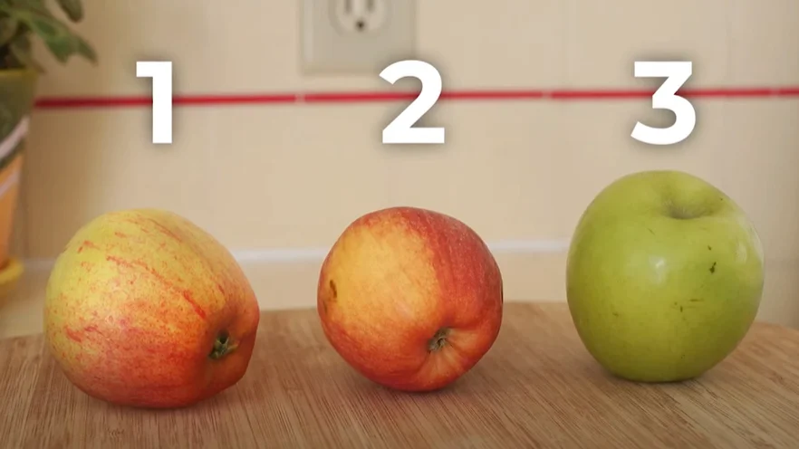 ¿Sabrías decir cuál de estas manzanas ha sido creada por CGI? Así es el último reto viral de Twitter