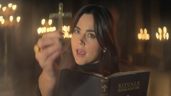Este personaje es una joya y es una pena que lo disfrutemos tan poquito. Este personaje es una joya y es una pena que lo disfrutemos tan poquito.