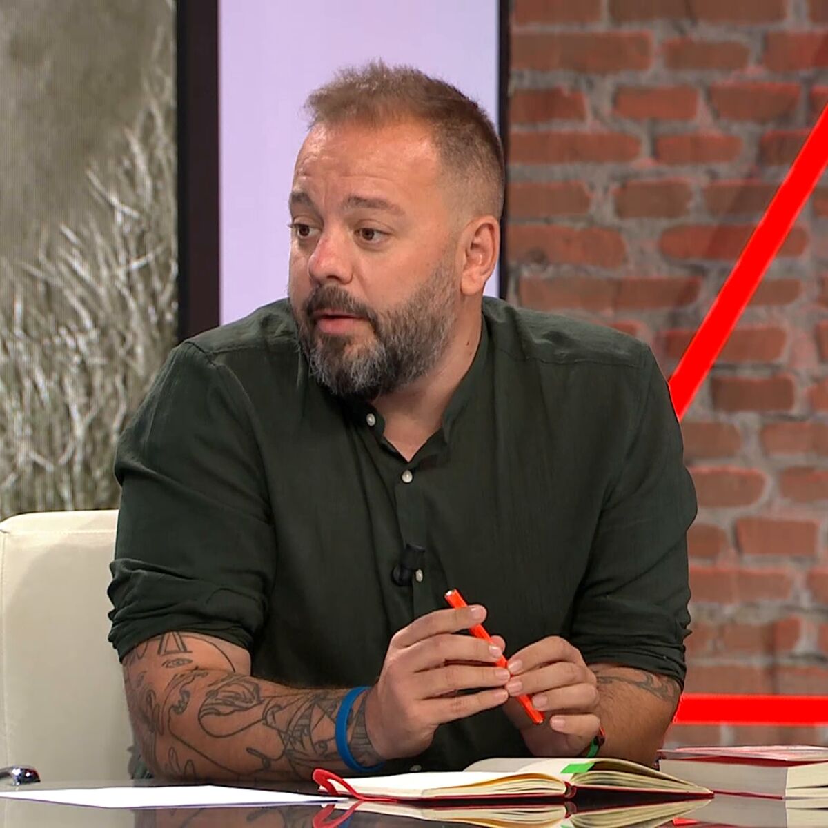 Te va la vida en ello": el claro mensaje de Antonio Maestre sobre la importancia de defender la sanidad pública