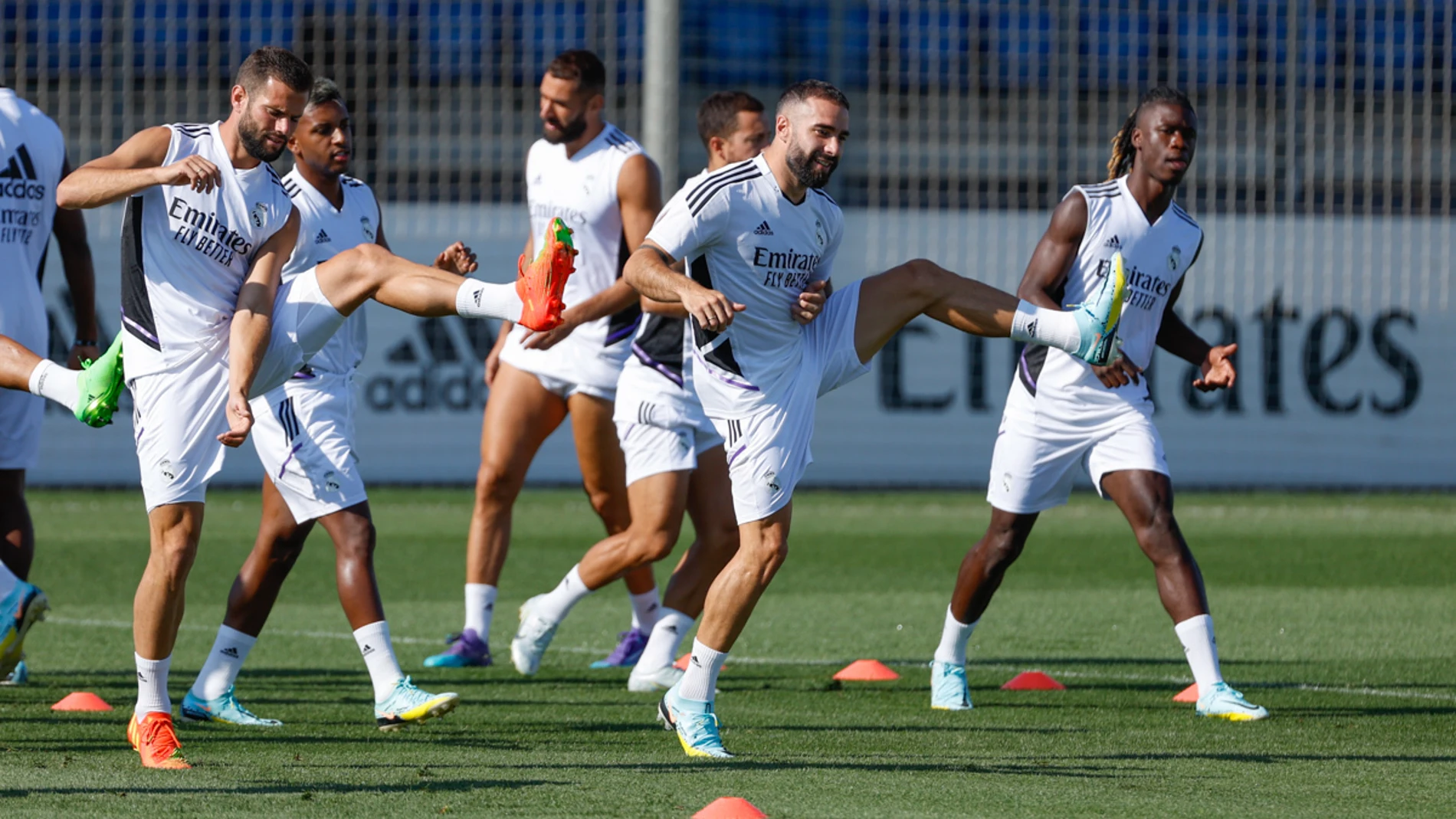 Nacho, Rodrygo, Benzema, Hazard, Carvajal y Camavinga, en un entrenamiento