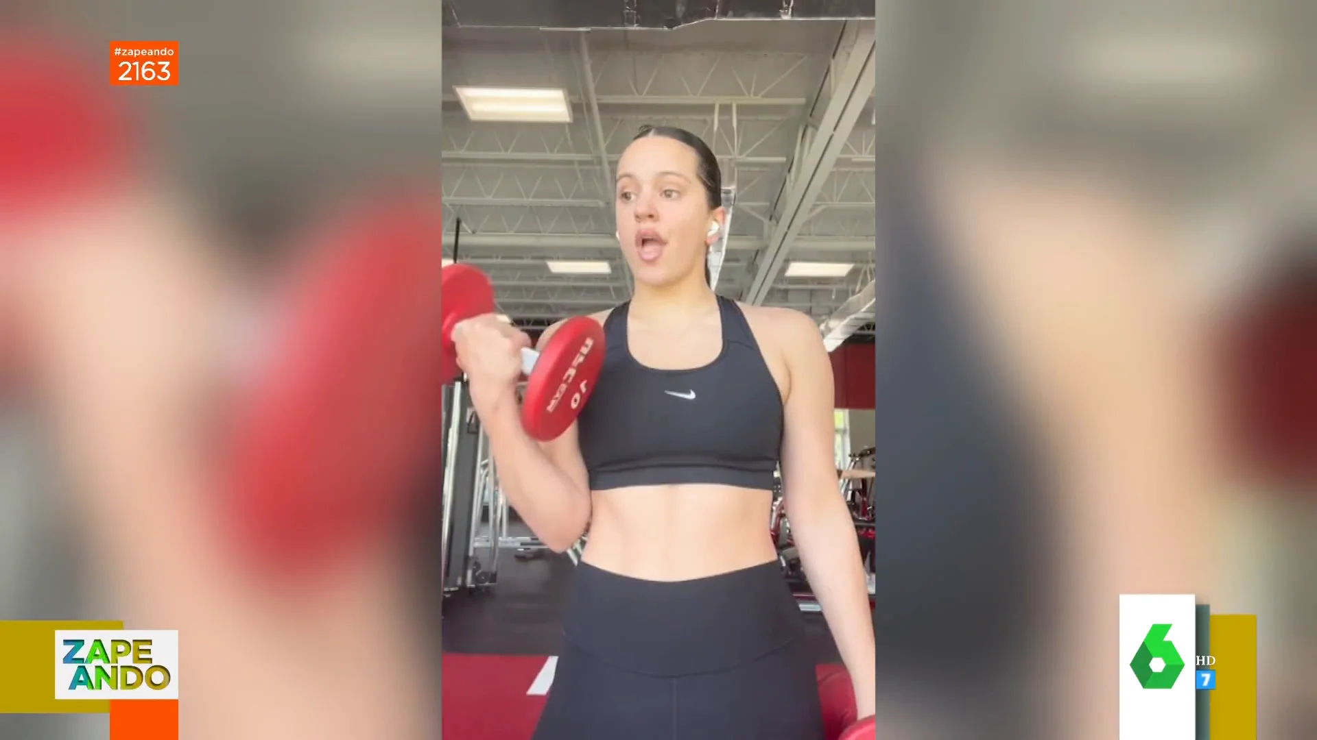 Rosalía arrasa en redes con sus caras de asco: el vídeo viral que recopila todos sus gestos