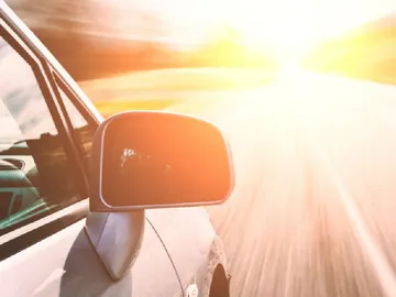 Coche al sol Coche al sol