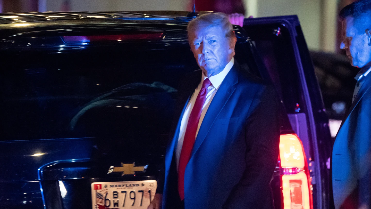 Donald Trump llega a la Trump Tower de Nueva York Donald Trump llega a la Trump Tower de Nueva York