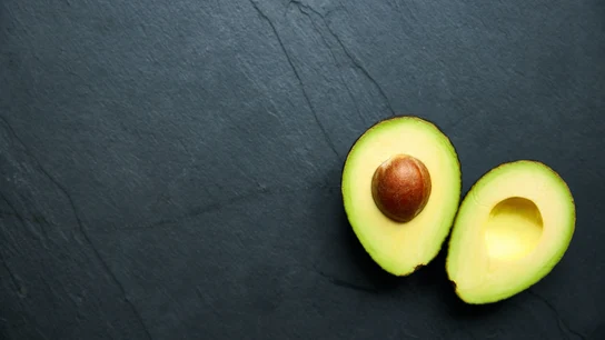 ¿Engorda el aguacate? Las claves de una nutricionista para incluir en nuestra dieta esta grasa saludable ¿Engorda el aguacate? Las claves de una nutricionista para incluir en nuestra dieta esta grasa saludable