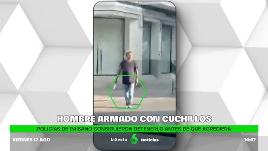Detenido tras amenazar a un hombre con dos cuchillos de 30 centímetros en Villaverde Detenido tras amenazar a un hombre con dos cuchillos de 30 centímetros en Villaverde