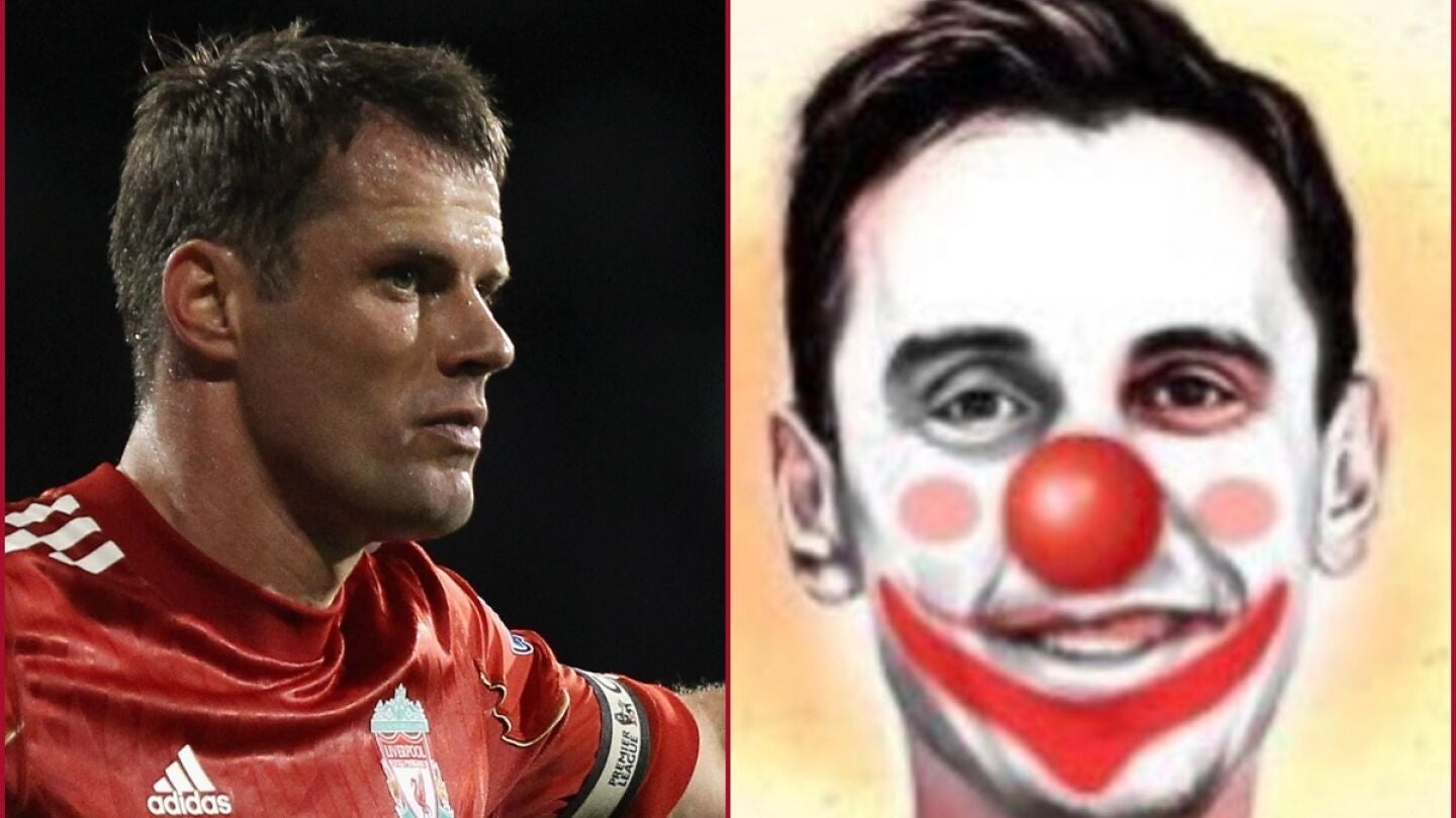 Carragher y Nevile con los colores de un payaso