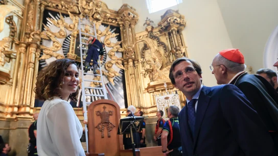 La presidenta de la Comunidad de Madrid, Isabel Díaz Ayuso, junto al alcalde de la capital, José Luis Martínez-Almeida. La presidenta de la Comunidad de Madrid, Isabel Díaz Ayuso, junto al alcalde de la capital, José Luis Martínez-Almeida.