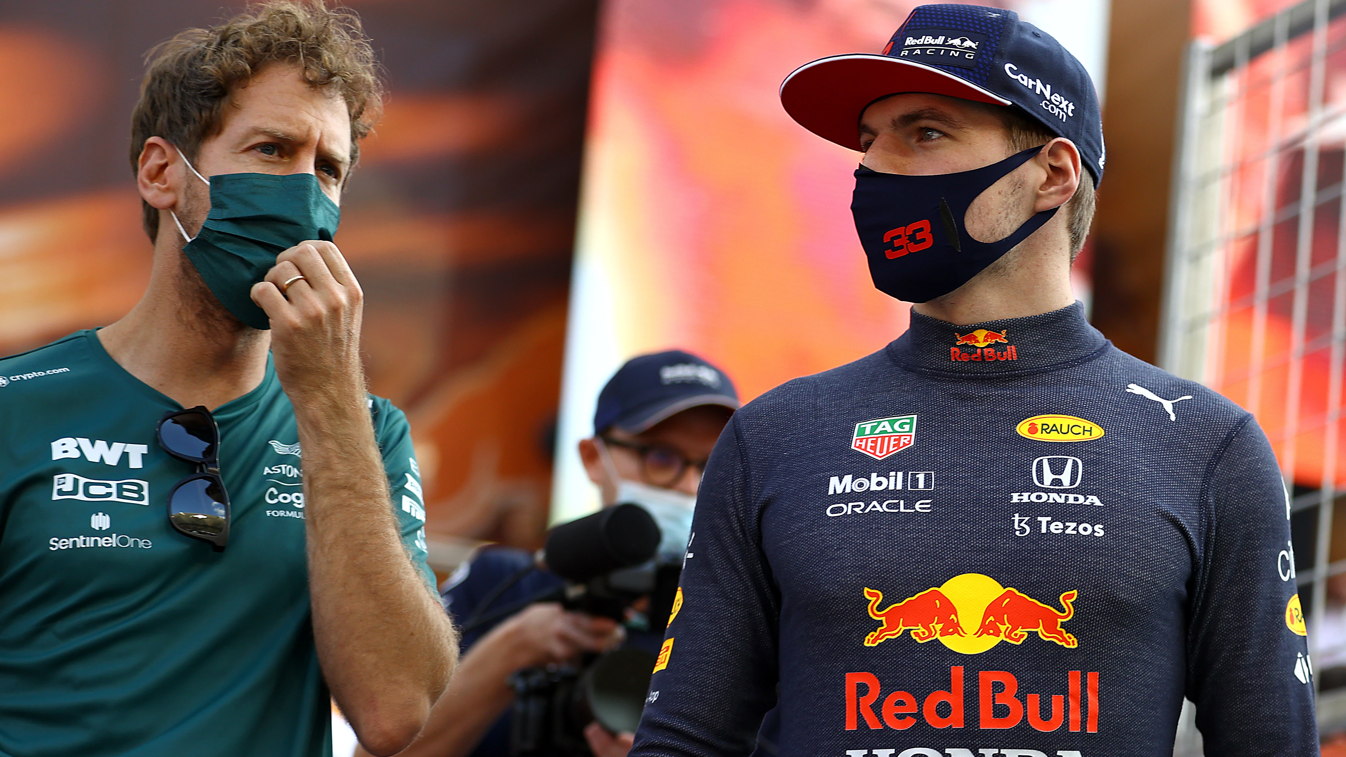 Sebastian Vettel y Max Verstappen