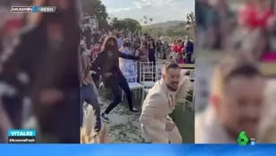 El sorprendente flashmob de un novio a su llegada al altar
