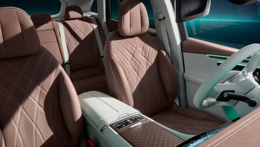 Mercedes EQE SUV