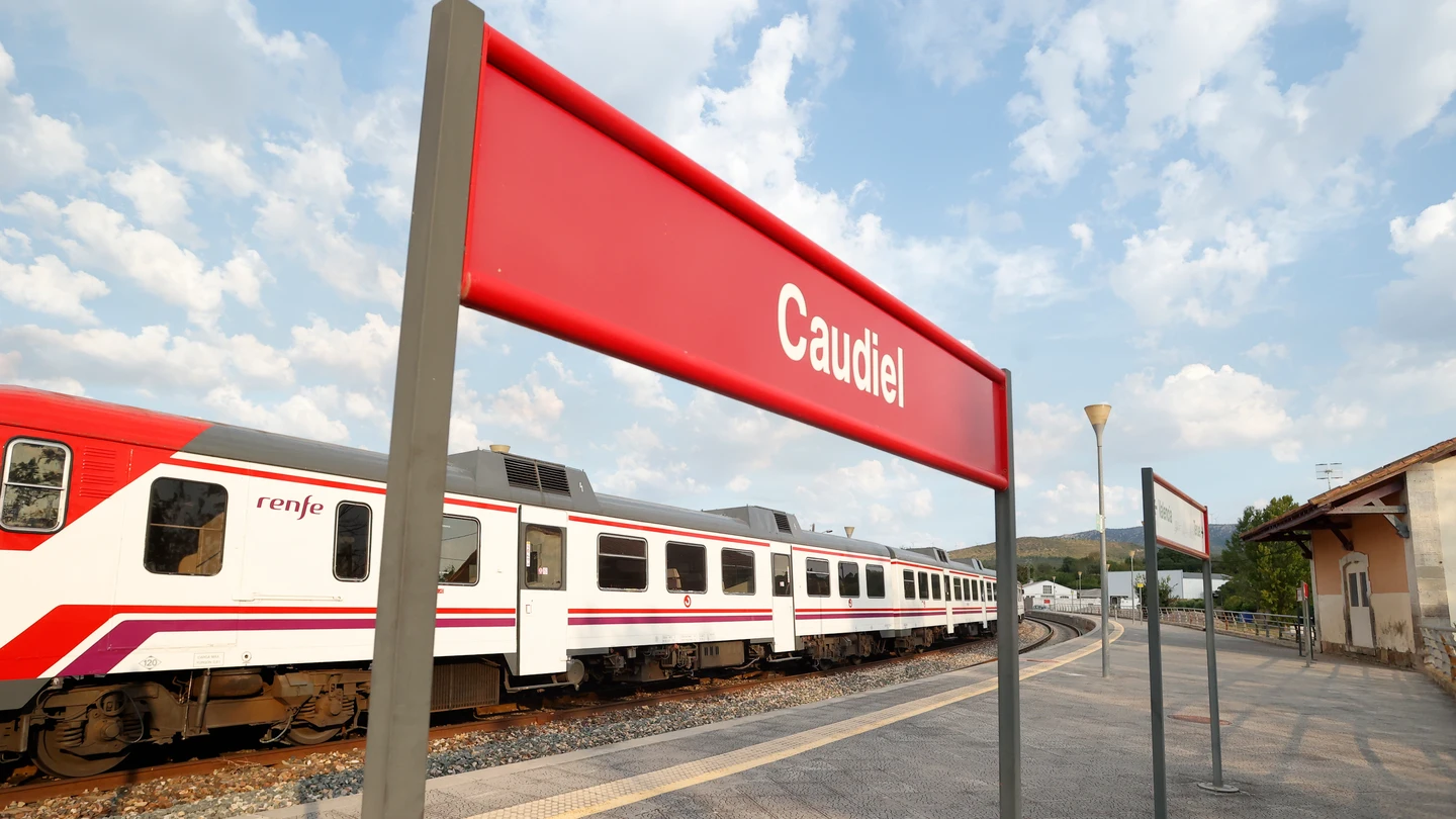 La estación de Renfe de Caudiel La estación de Renfe de Caudiel