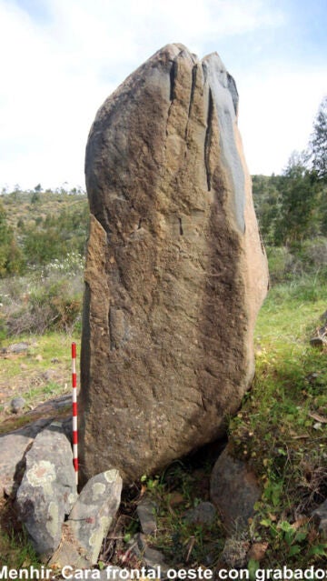 Menhir API-2 de La Torre - La Janera 