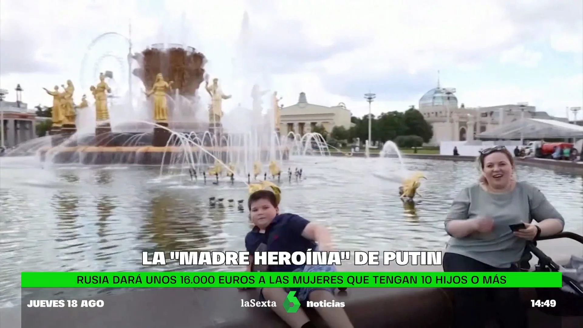 Putin retoma la política soviética de la 'Madre Modelo': un millón de rublos a quienes tengan diez hijos Putin retoma la política soviética de la 'Madre Modelo': un millón de rublos a quienes tengan diez hijos