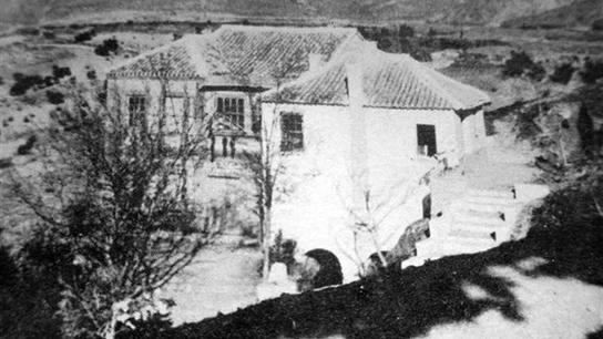 La Colonia de Víznar (Granada) antes de ser derribada  La Colonia de Víznar (Granada) antes de ser derribada