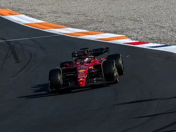 Ferrari y Mercedes brillan en los libres del viernes en Zandvoort Ferrari y Mercedes brillan en los libres del viernes en Zandvoort