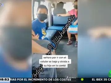 Una madre olvida a su hijo en el autobús por ir pendiente de su móvil