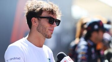 Pierre Gasly, con AlphaTauri