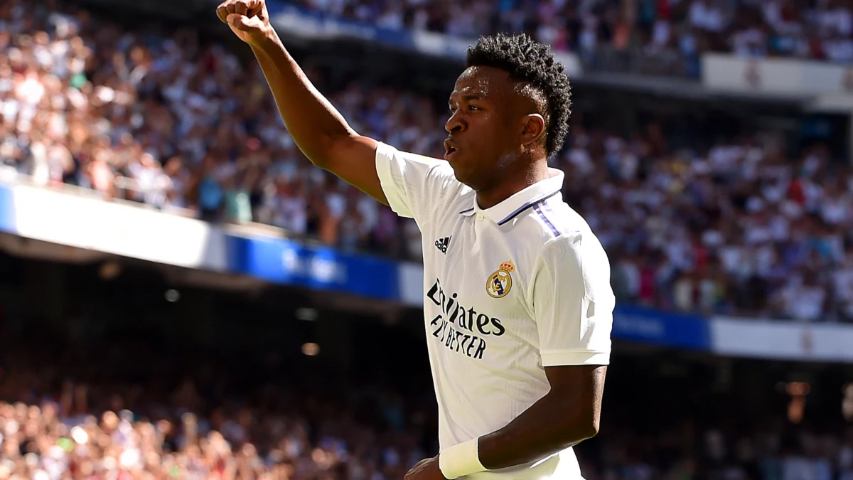 Vinicius celebra un gol con el Real Madrid