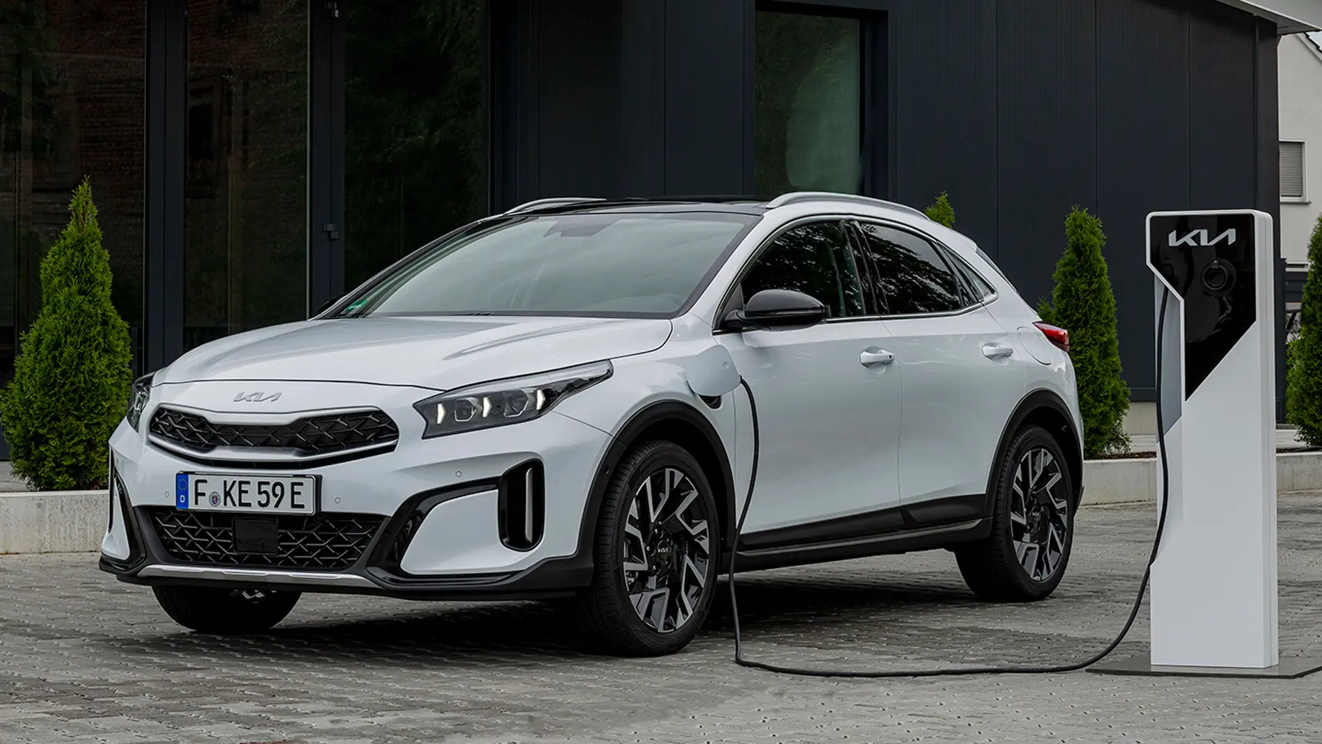 Ya puedes adquirir el renovado Kia Xceed 2023