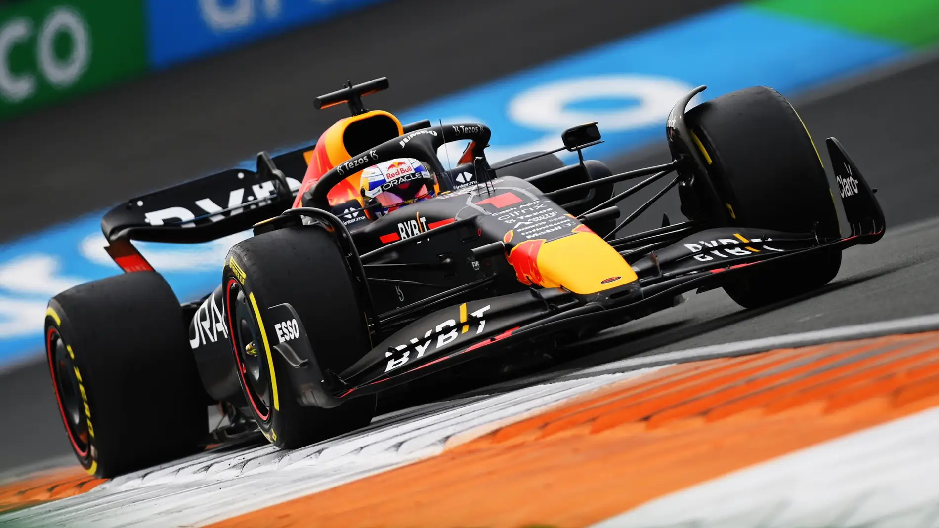 Cuarta victoria consecutiva de Max Verstappen