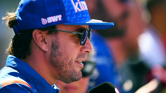 Fernando Alonso, ante los medios Fernando Alonso, ante los medios