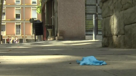 Asesinan a tiros a un hombre en Barcelona y los autores huyen en una moto Asesinan a tiros a un hombre en Barcelona y los autores huyen en una moto