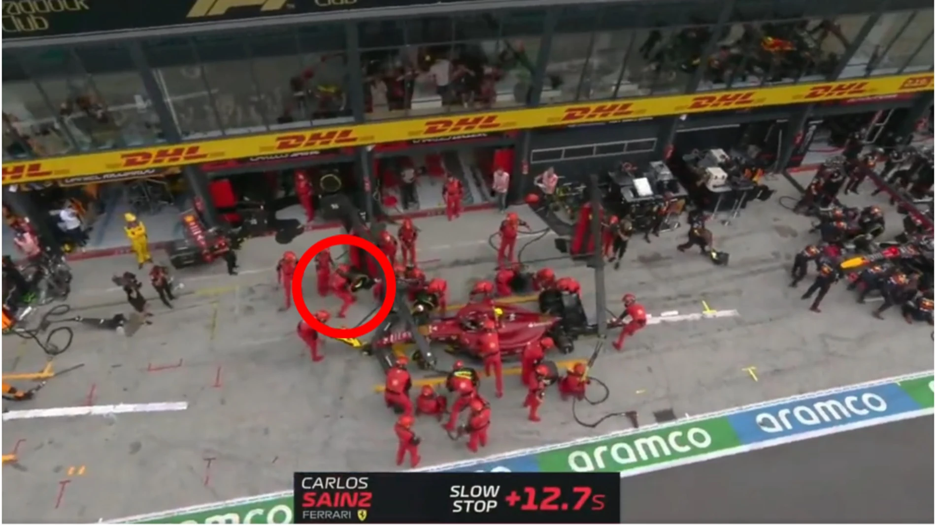 El mecánico de Ferrari, fuera de su sitio