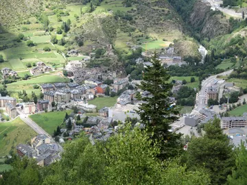 Excursiones de un día al extranjero desde diferentes puntos de España Excursiones de un día al extranjero desde diferentes puntos de España