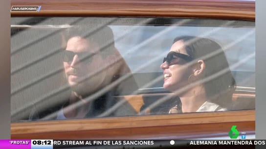 Sorpresa en Venecia: Ana de Armas aparece acompañada de su nueva pareja, el vicepresidente de Tinder Sorpresa en Venecia: Ana de Armas aparece acompañada de su nueva pareja, el vicepresidente de Tinder