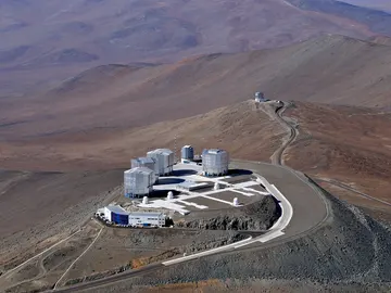 Telescopio VLT, Very Large Telescope, situado en Chile Telescopio VLT, Very Large Telescope, situado en Chile