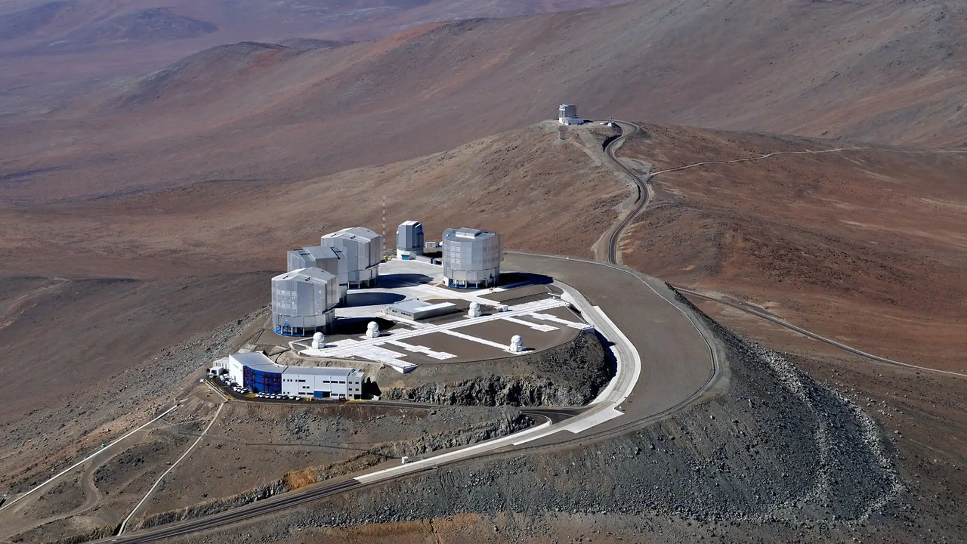Telescopio VLT, Very Large Telescope, situado en Chile