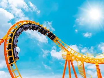 Imagen de archivo de un parque de atracciones Imagen de archivo de un parque de atracciones