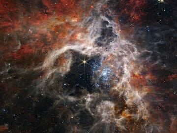Nebulosa de la Tarántula captada por el telescopio James Webb