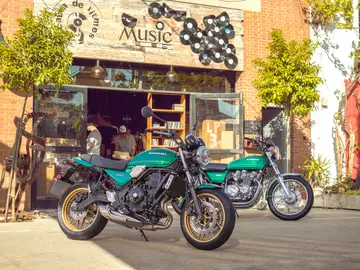 La gama RS de Kawasaki vuelve a los orígenes La gama RS de Kawasaki vuelve a los orígenes