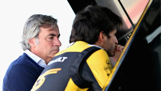 Carlos Sainz, junto a su hijo Carlos Sainz, junto a su hijo