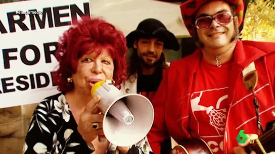 "Tenéis que votarme porque soy elegante, por detrás y por delante": cuando Carmen de Mairena se presentó a las elecciones "Tenéis que votarme porque soy elegante, por detrás y por delante": cuando Carmen de Mairena se presentó a las elecciones