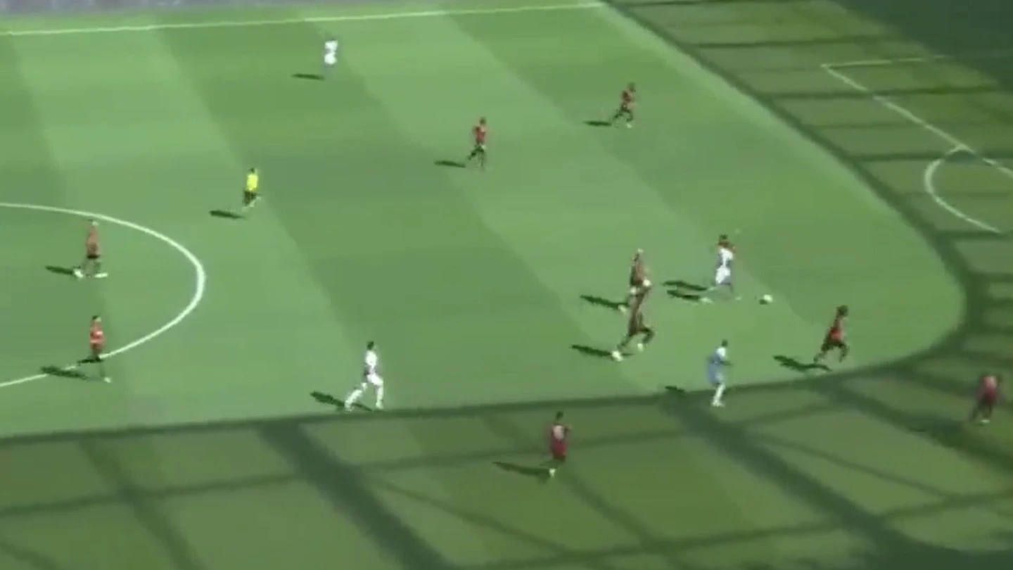 Momento de la expulsión de Todibo Momento de la expulsión de Todibo