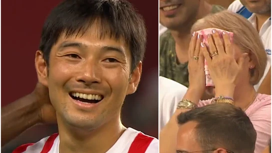 Nakajima, expulsado; su madre, llorando Nakajima, expulsado; su madre, llorando