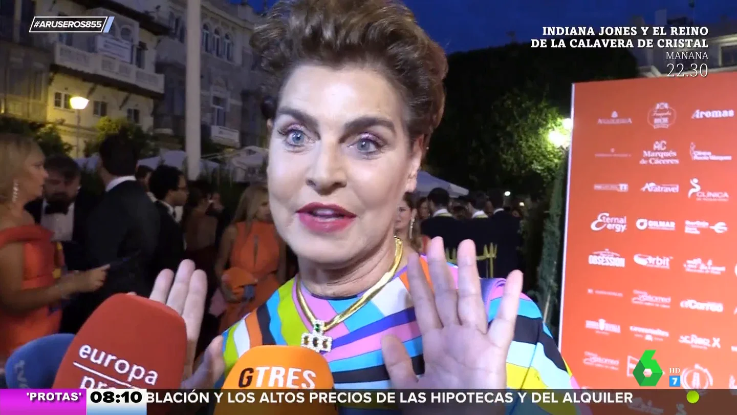 El divertido despiste por el que Antonia Dell’Atte se saltó el 'dress code' de los premios Escaparate El divertido despiste por el que Antonia Dell’Atte se saltó el 'dress code' de los premios Escaparate