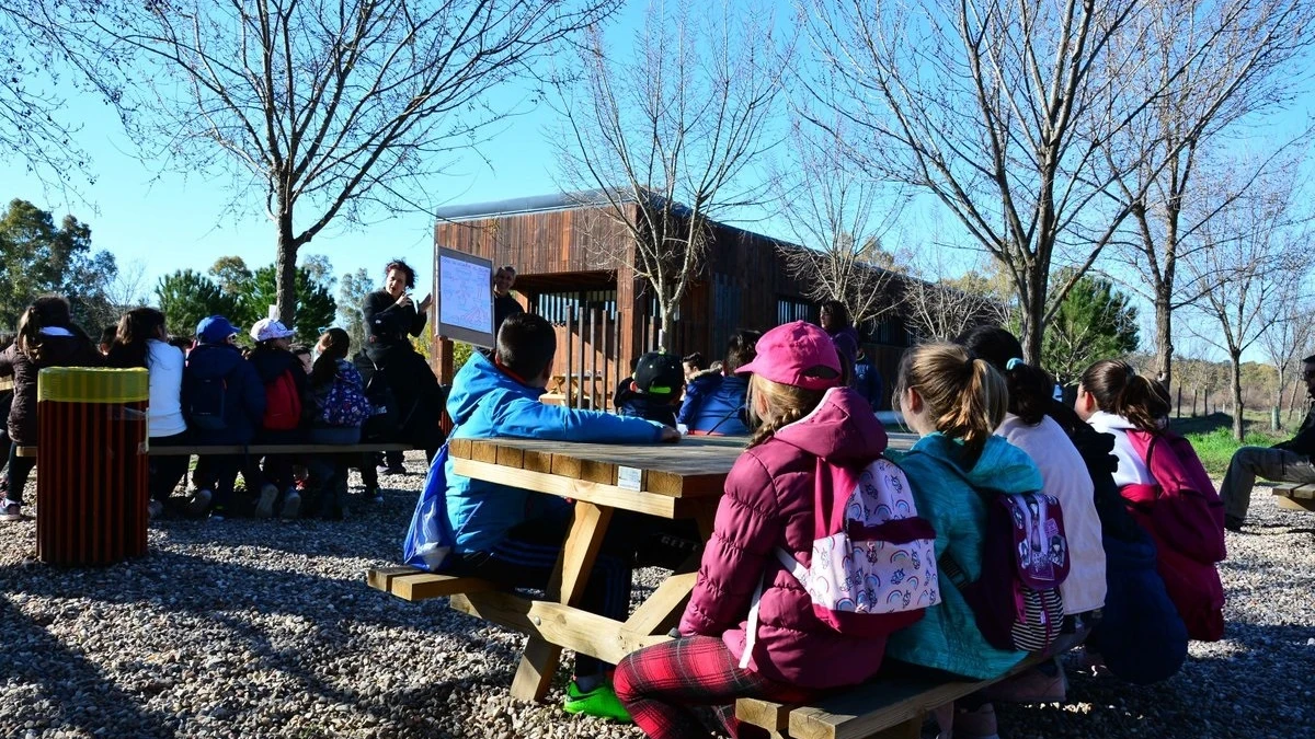Los educadores ambientales defienden la enseñanza al aire libre