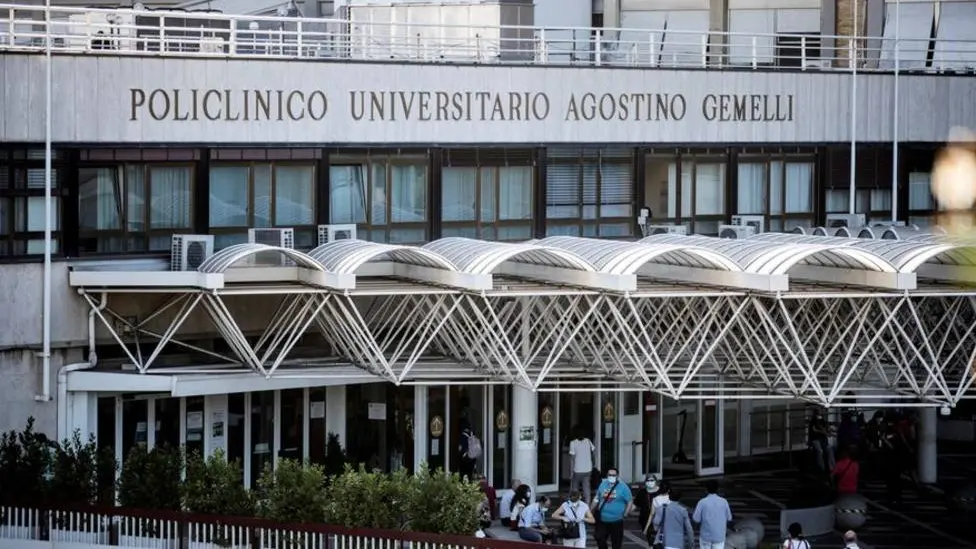 Policlínico Gemelli de Roma Policlínico Gemelli de Roma