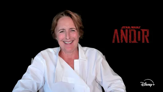 Entrevista con Fiona Shaw. Entrevista con Fiona Shaw.