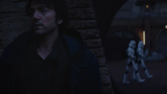 Dos soldados imperiales suponen toda una amenaza en 'Andor'. Dos soldados imperiales suponen toda una amenaza en 'Andor'.