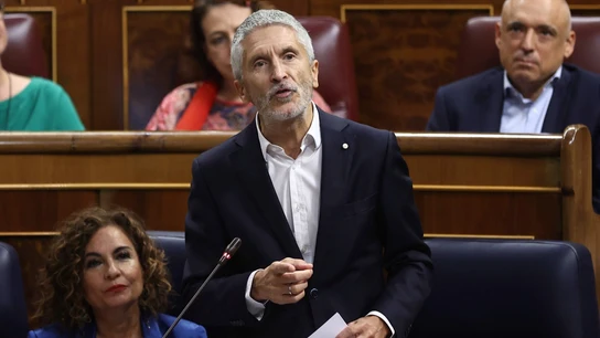 Marlaska da explicaciones sobre la tragedia de Melilla: "Fue una respuesta firme, serena y proporcionada" Marlaska da explicaciones sobre la tragedia de Melilla: "Fue una respuesta firme, serena y proporcionada"