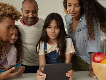 Amazon Fire HD 8 Amazon Fire HD 8