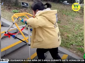 Una niña consigue volver a caminar gracias a su titánico esfuerzo por superar una lesión medular