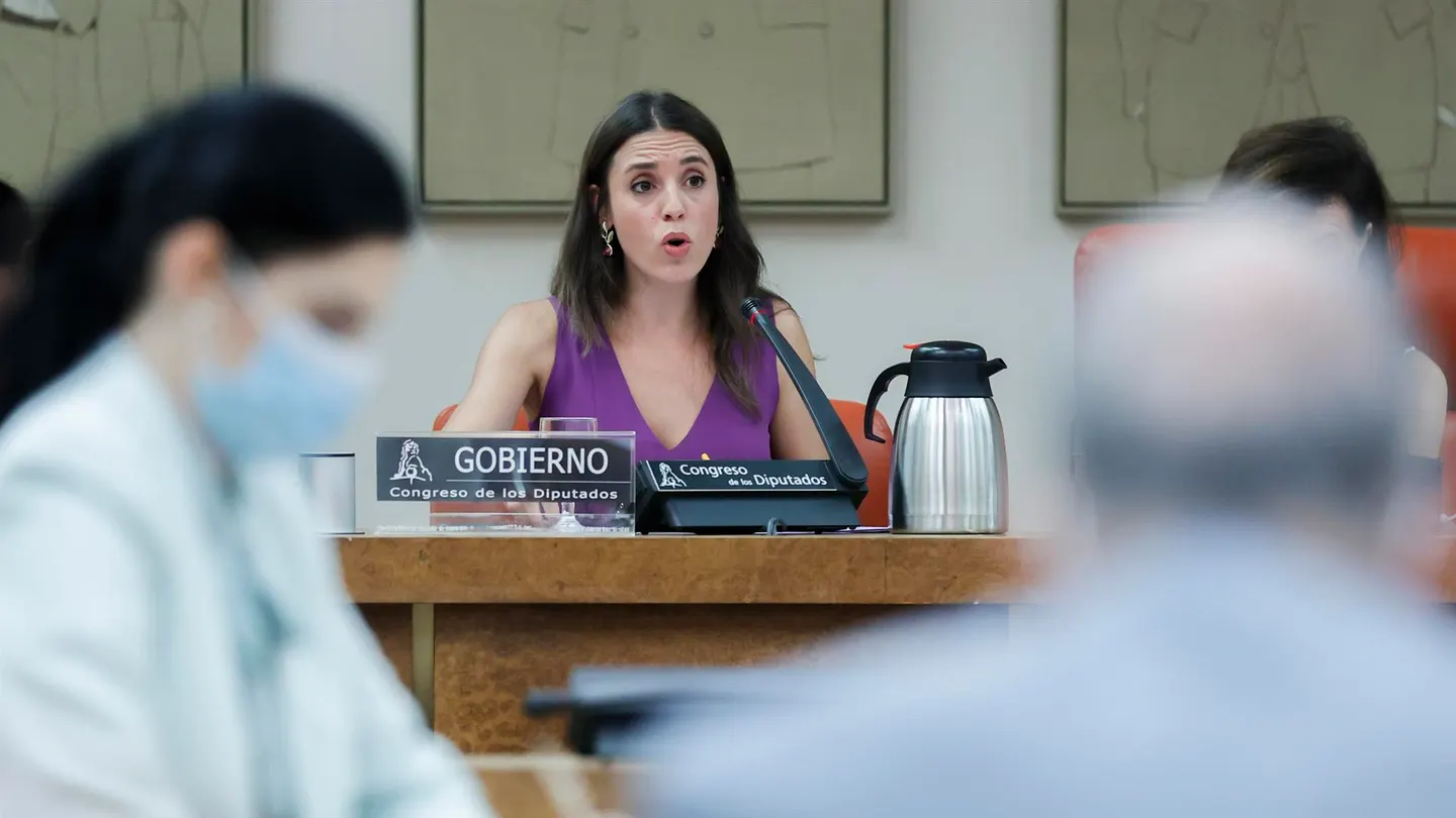 La ministra de Igualdad, Irene Montero, comparece ante la Comisión de Igualdad del Congreso de los Diputados. La ministra de Igualdad, Irene Montero, comparece ante la Comisión de Igualdad del Congreso de los Diputados.
